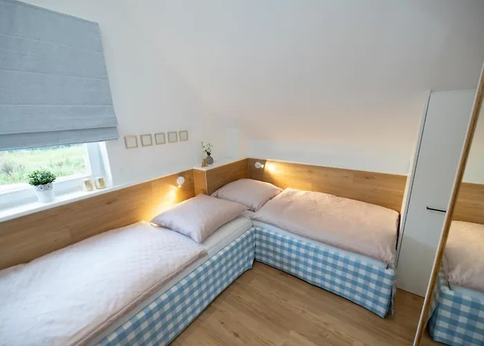 Nyaraló Am Fuer Bis Zu 6 Personen Mit Kaminofen, Badewanne Und Sauna - Haustiere Herzlich Willkommen, Direkt Am Wasser Gelegen *