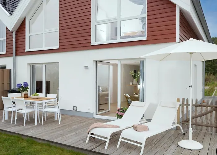 Am Fuer Bis Zu 6 Personen Mit Kaminofen, Badewanne Und Sauna - Haustiere Herzlich Willkommen, Direkt Am Wasser Gelegen *